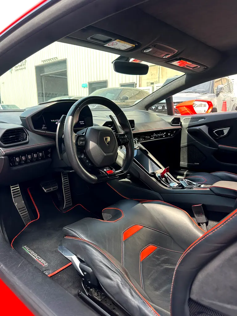 LAMBORGHINI Huracan EVO Coupe 2020 - photo 6 - Import Émirats | International Cars