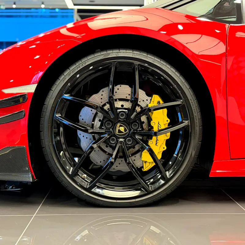 LAMBORGHINI Huracan LP 580-2 Spyder 2018 - photo 5 - Import Émirats | International Cars