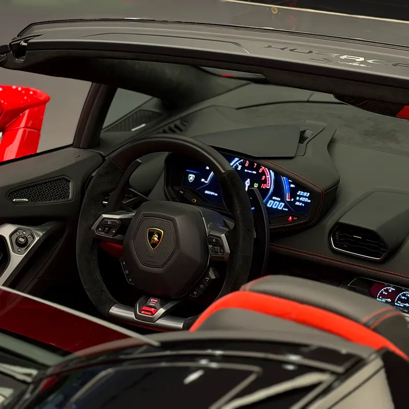 LAMBORGHINI Huracan LP 580-2 Spyder 2018 - photo 8 - Import Émirats | International Cars