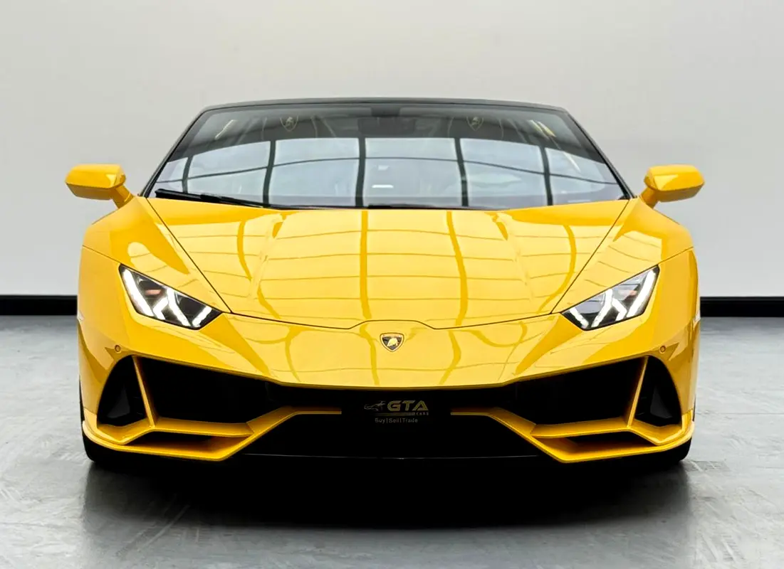 LAMBORGHINI Huracan EVO Spyder 2023 - photo 3 - Import Émirats | International Cars
