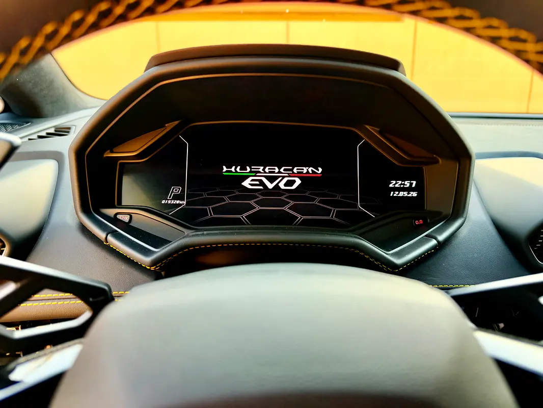 LAMBORGHINI Huracan EVO Coupe 2023 - photo 12 - Import Émirats | International Cars