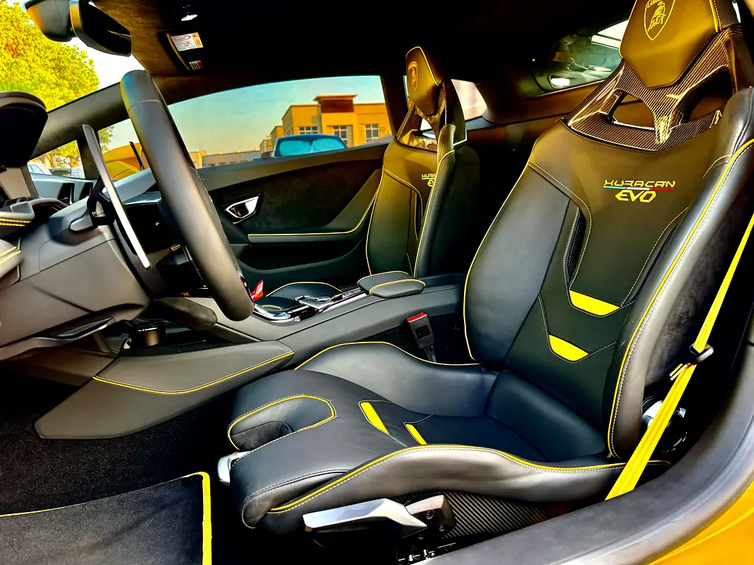 LAMBORGHINI Huracan EVO Coupe 2023 - photo 7 - Import Émirats | International Cars