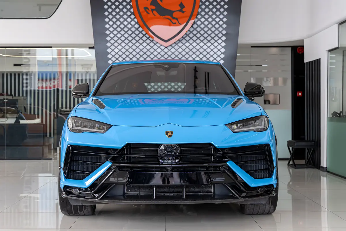 LAMBORGHINI Urus Performante 2023 - photo 2 - Import Émirats | International Cars