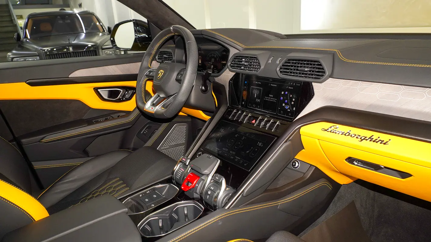 LAMBORGHINI Urus Other 2024 - photo 8 - Import Émirats | International Cars