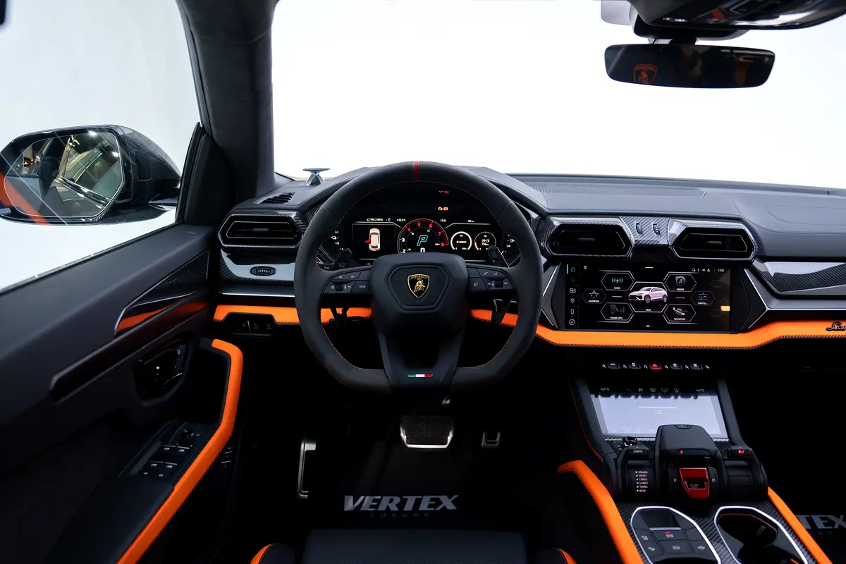 LAMBORGHINI Urus SE 2025 - photo 4 - Import Émirats | International Cars