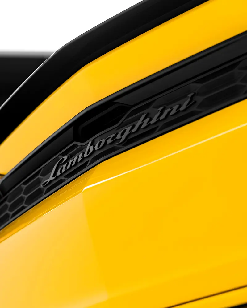 LAMBORGHINI Urus SE 2025 - photo 9 - Import Émirats | International Cars