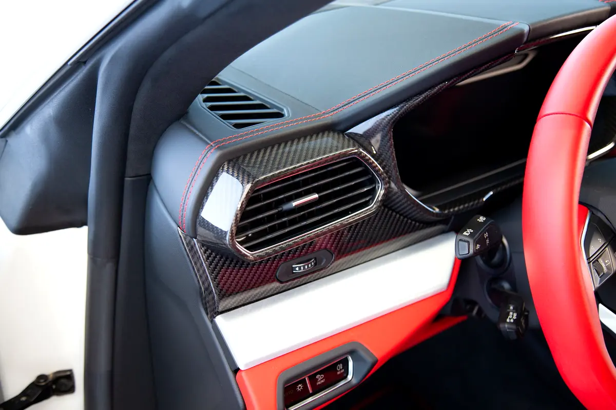 LAMBORGHINI Urus Standard 2020 - photo 8 - Import Émirats | International Cars