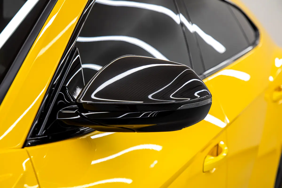 LAMBORGHINI Urus Pearl Capsule 2022 - photo 3 - Import Émirats | International Cars