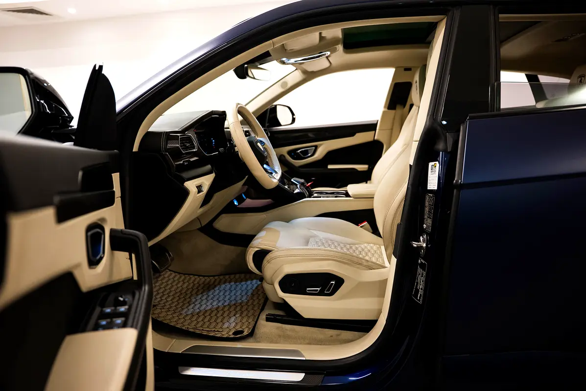 LAMBORGHINI Urus Standard 2022 - photo 6 - Import Émirats | International Cars