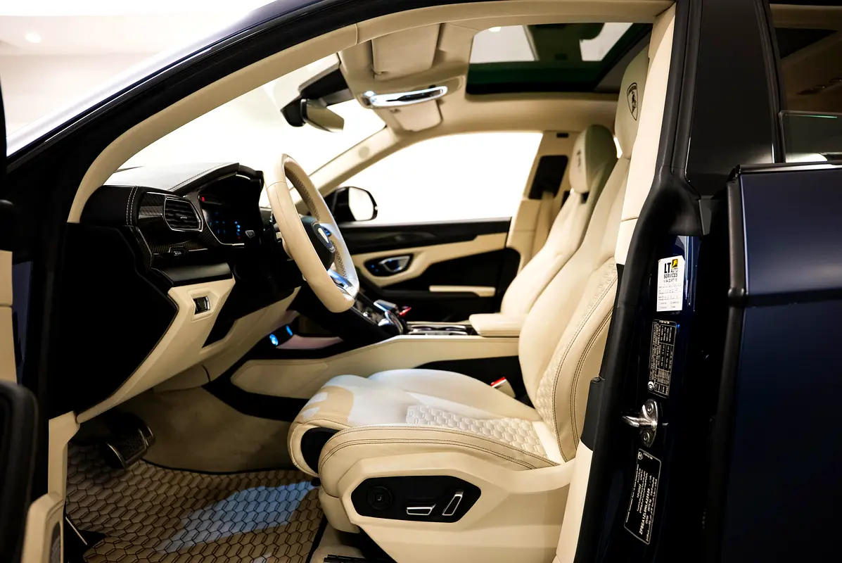 LAMBORGHINI Urus Standard 2022 - photo 7 - Import Émirats | International Cars