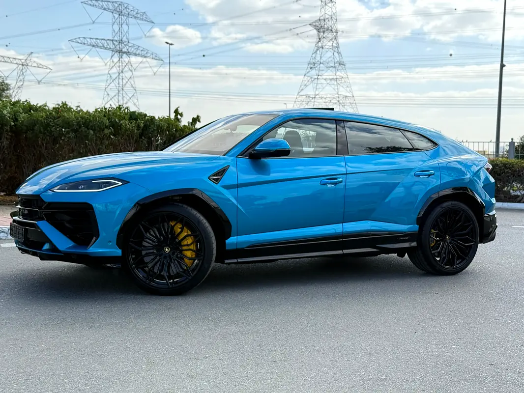 LAMBORGHINI Urus SE 2025 - photo 2 - Import Émirats | International Cars