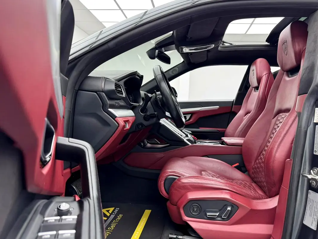 LAMBORGHINI Urus Standard 2019 - photo 8 - Import Émirats | International Cars