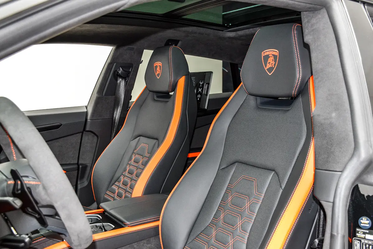 LAMBORGHINI Urus SE 2026 - photo 10 - Import Émirats | International Cars