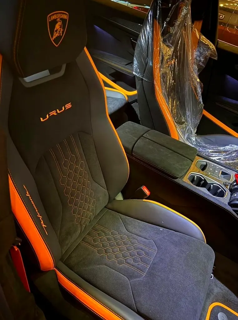 LAMBORGHINI Urus Performante 2024 - photo 12 - Import Émirats | International Cars