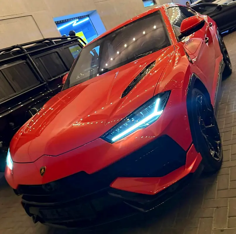 LAMBORGHINI Urus Performante 2024 - photo 2 - Import Émirats | International Cars