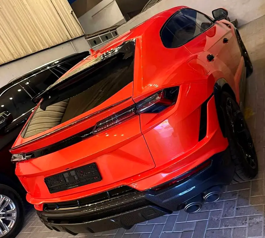 LAMBORGHINI Urus Performante 2024 - photo 3 - Import Émirats | International Cars