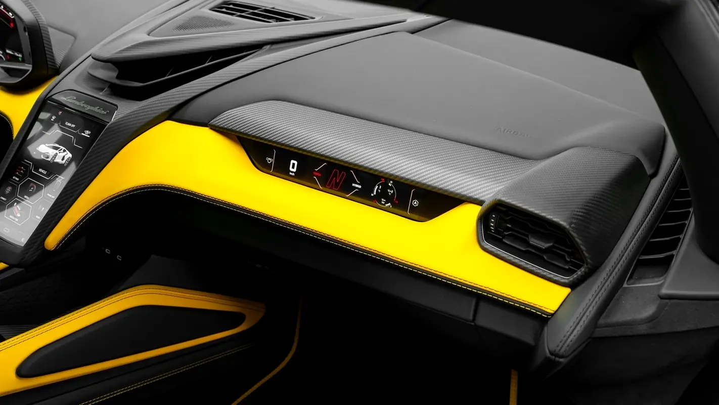 LAMBORGHINI Revuelto Other 2024 - photo 11 - Import Émirats | International Cars