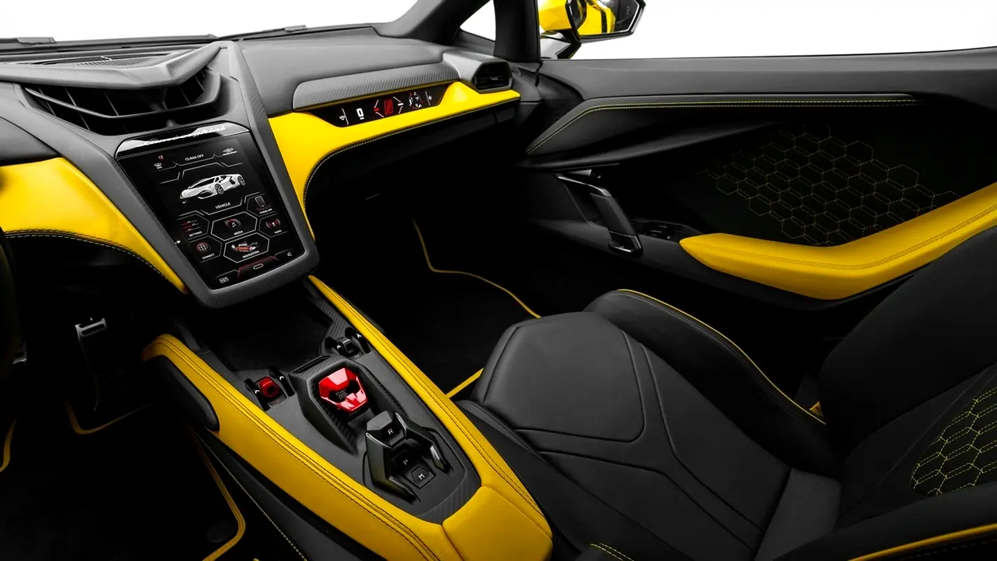 LAMBORGHINI Revuelto Other 2024 - photo 8 - Import Émirats | International Cars