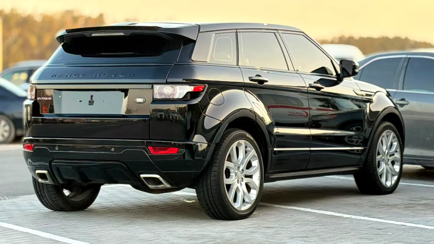 LAND ROVER Range Rover Evoque Dynamic HSE 2013 - photo 4 - Import Émirats | International Cars