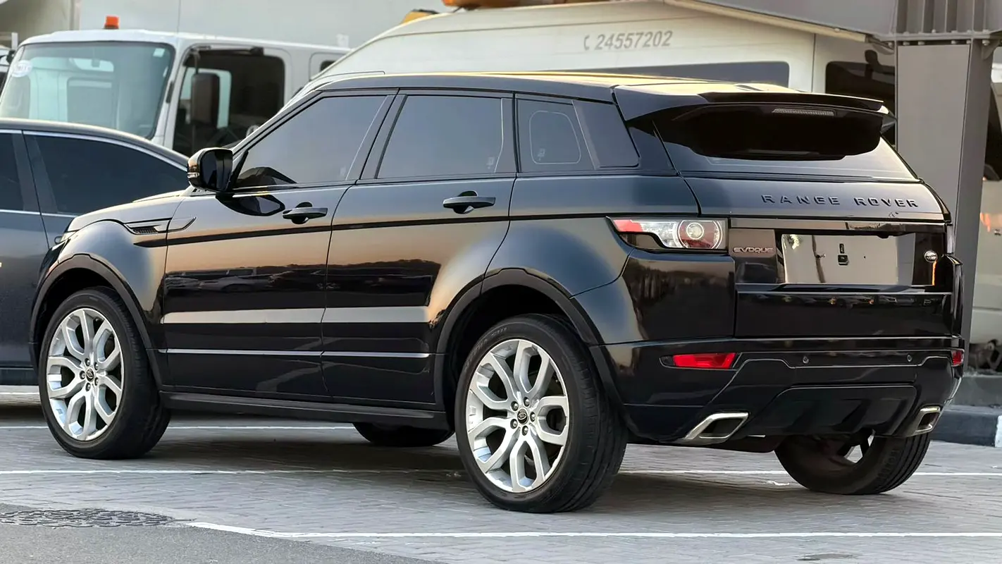 LAND ROVER Range Rover Evoque Dynamic HSE 2013 - photo 7 - Import Émirats | International Cars