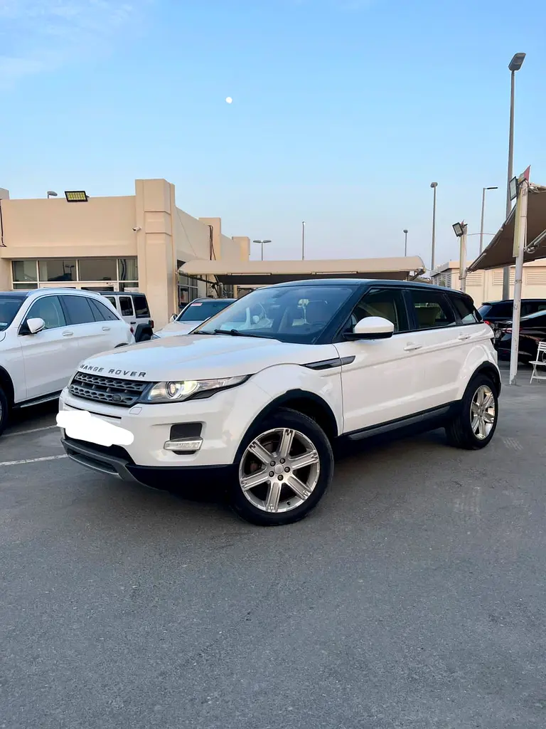 LAND ROVER Range Rover Evoque PURE 2015 - photo 11 - Import Émirats | International Cars