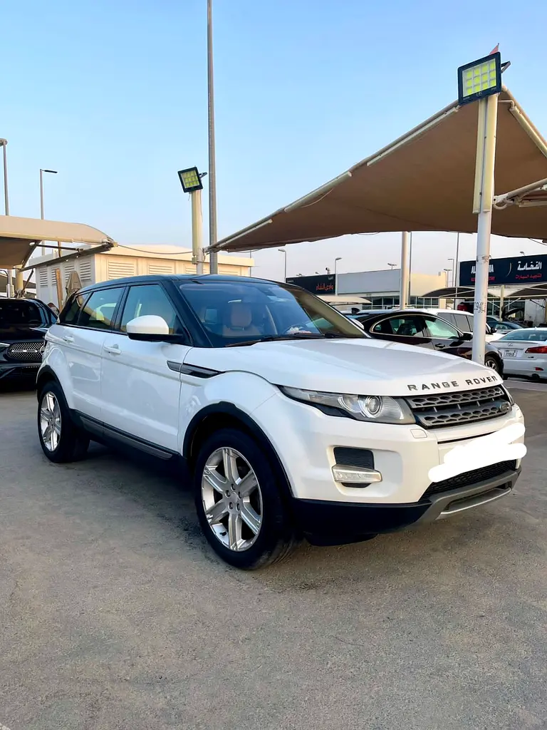 LAND ROVER Range Rover Evoque PURE 2015 - photo 3 - Import Émirats | International Cars