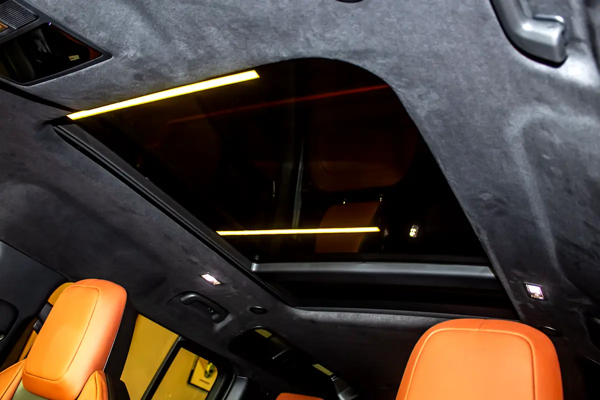 LAND ROVER Defender 110 Octa 2025 - photo 12 - Import Émirats | International Cars