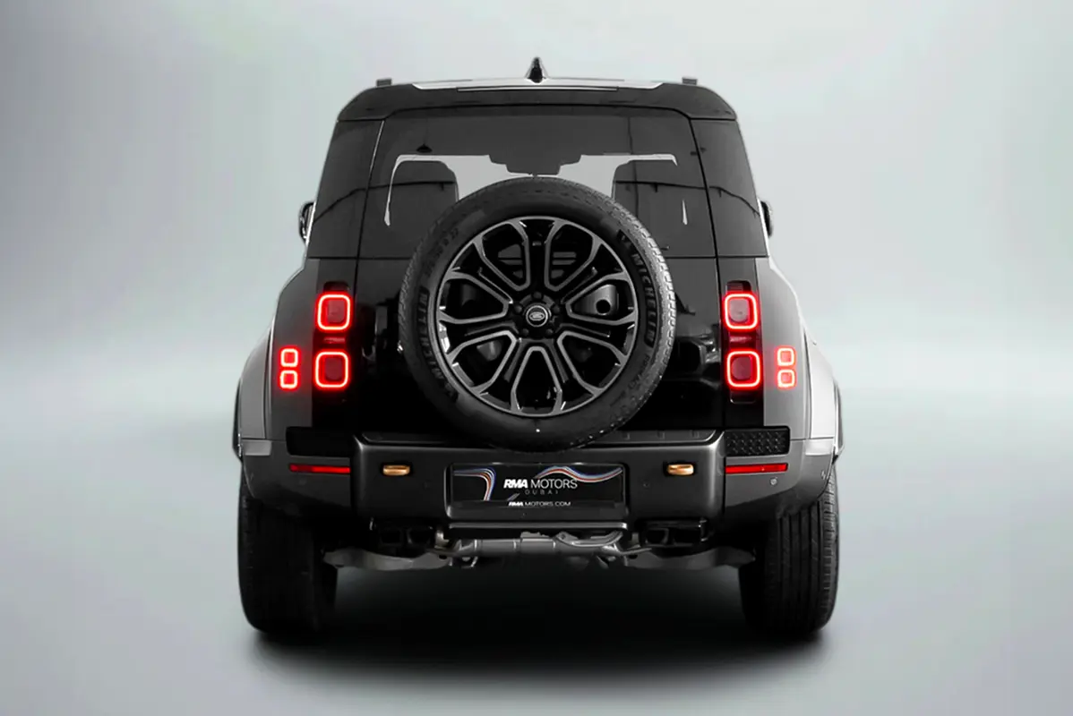 LAND ROVER Defender Octa (P635) 2025 - photo 4 - Import Émirats | International Cars