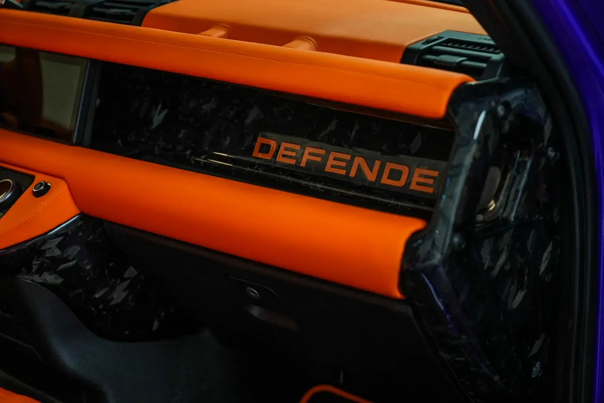 LAND ROVER Defender Other 2022 - photo 5 - Import Émirats | International Cars