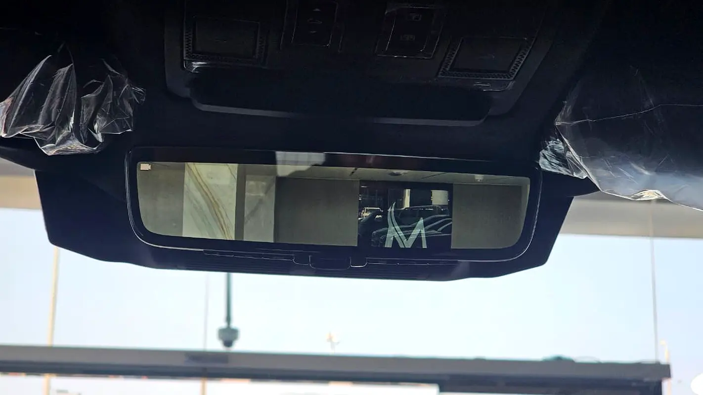 LAND ROVER Defender 110 Octa 2026 - photo 5 - Import Émirats | International Cars