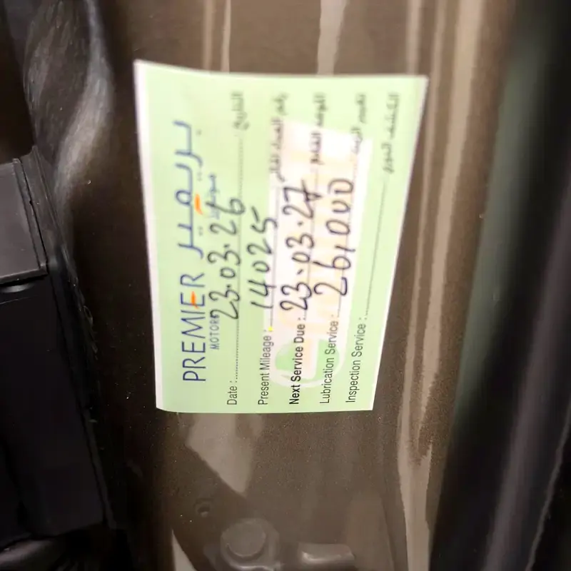 LAND ROVER Defender Octa (P635) 2025 - photo 11 - Import Émirats | International Cars