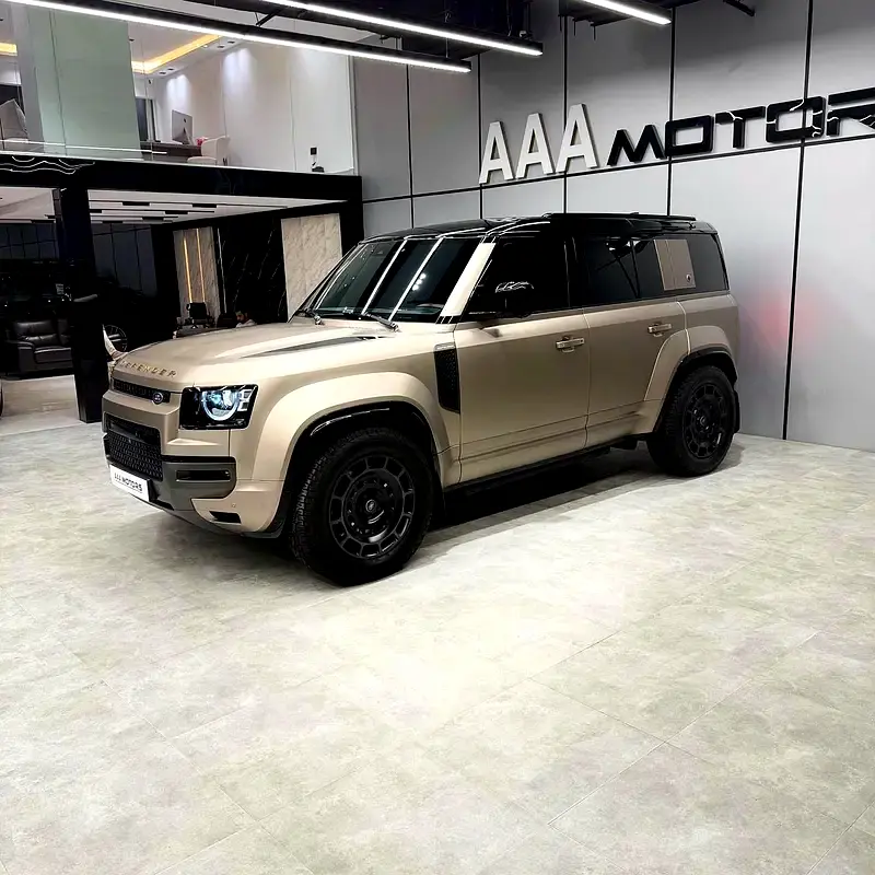LAND ROVER Defender Octa (P635) 2025 - photo 4 - Import Émirats | International Cars
