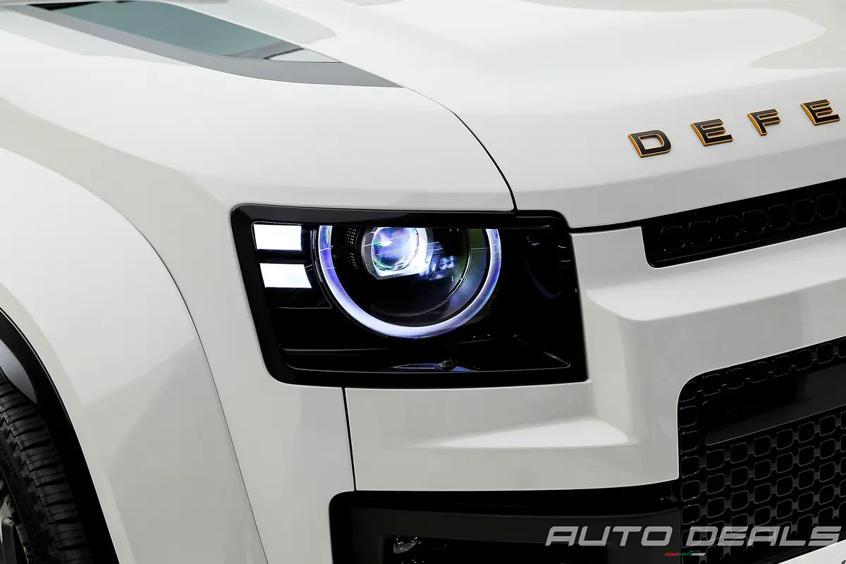 LAND ROVER Defender Octa (P635) 2026 - photo 8 - Import Émirats | International Cars