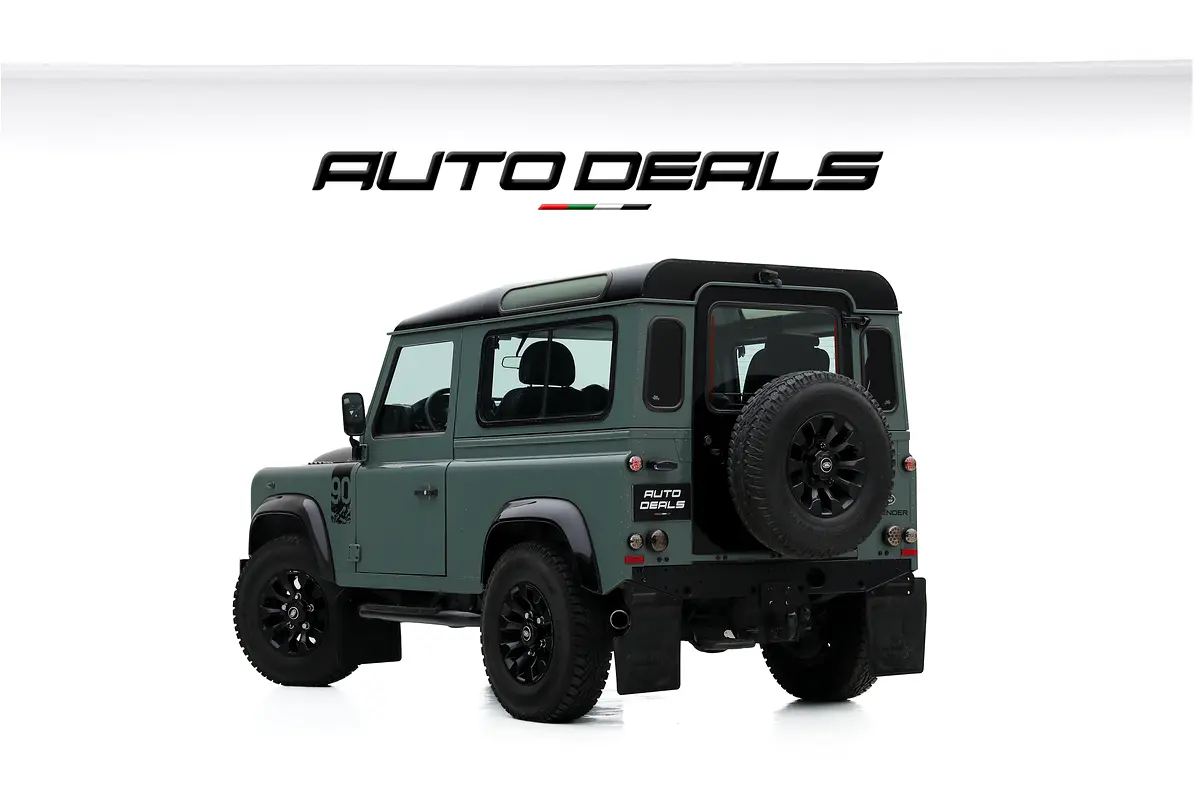 LAND ROVER Defender 90 2016 - photo 5 - Import Émirats | International Cars