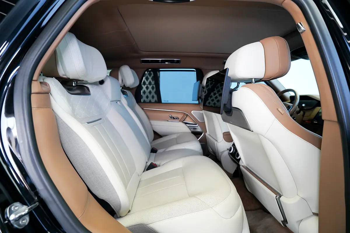 LAND ROVER Range Rover SV Autobiography 2024 - photo 10 - Import Émirats | International Cars