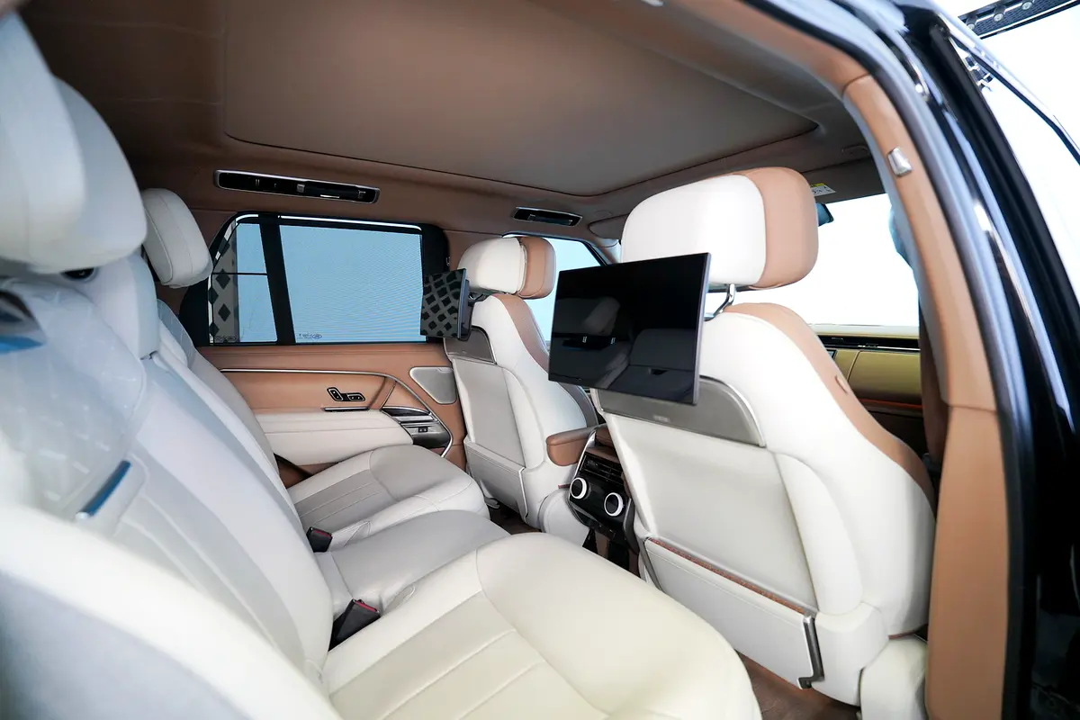 LAND ROVER Range Rover SV Autobiography 2024 - photo 11 - Import Émirats | International Cars