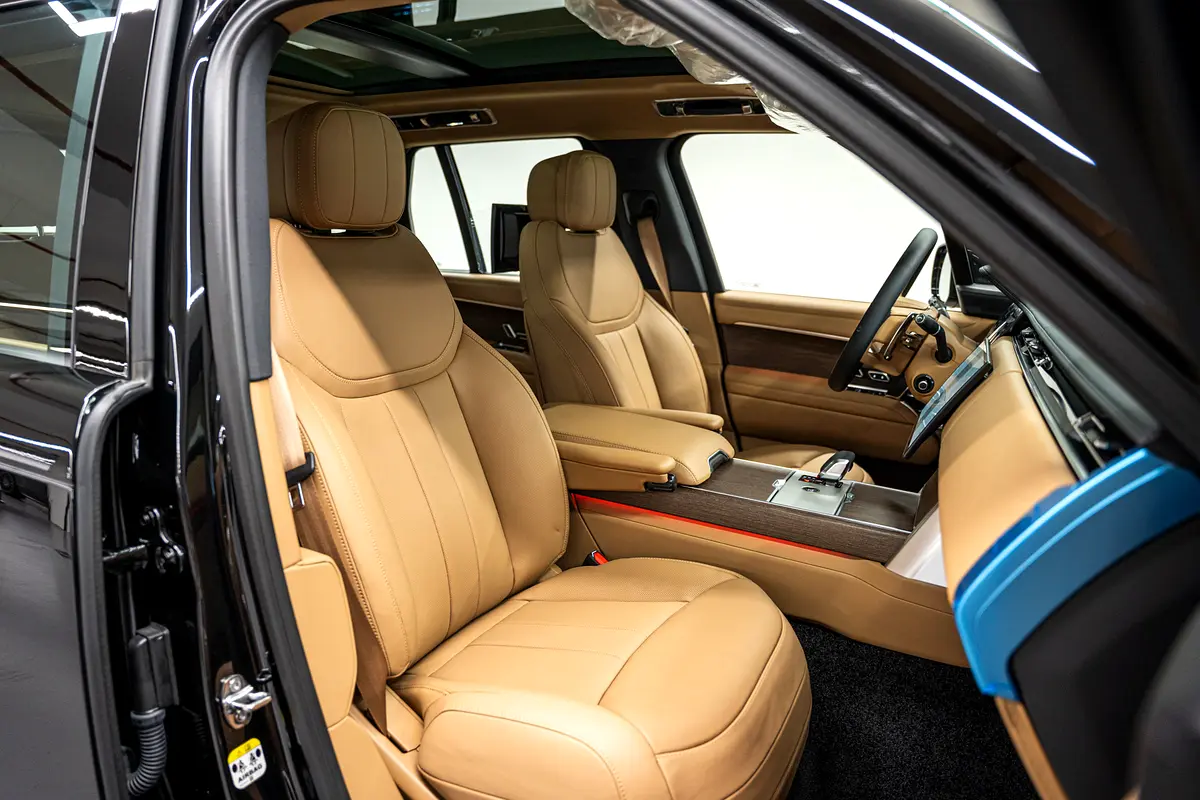 LAND ROVER Range Rover P530 2024 - photo 11 - Import Émirats | International Cars