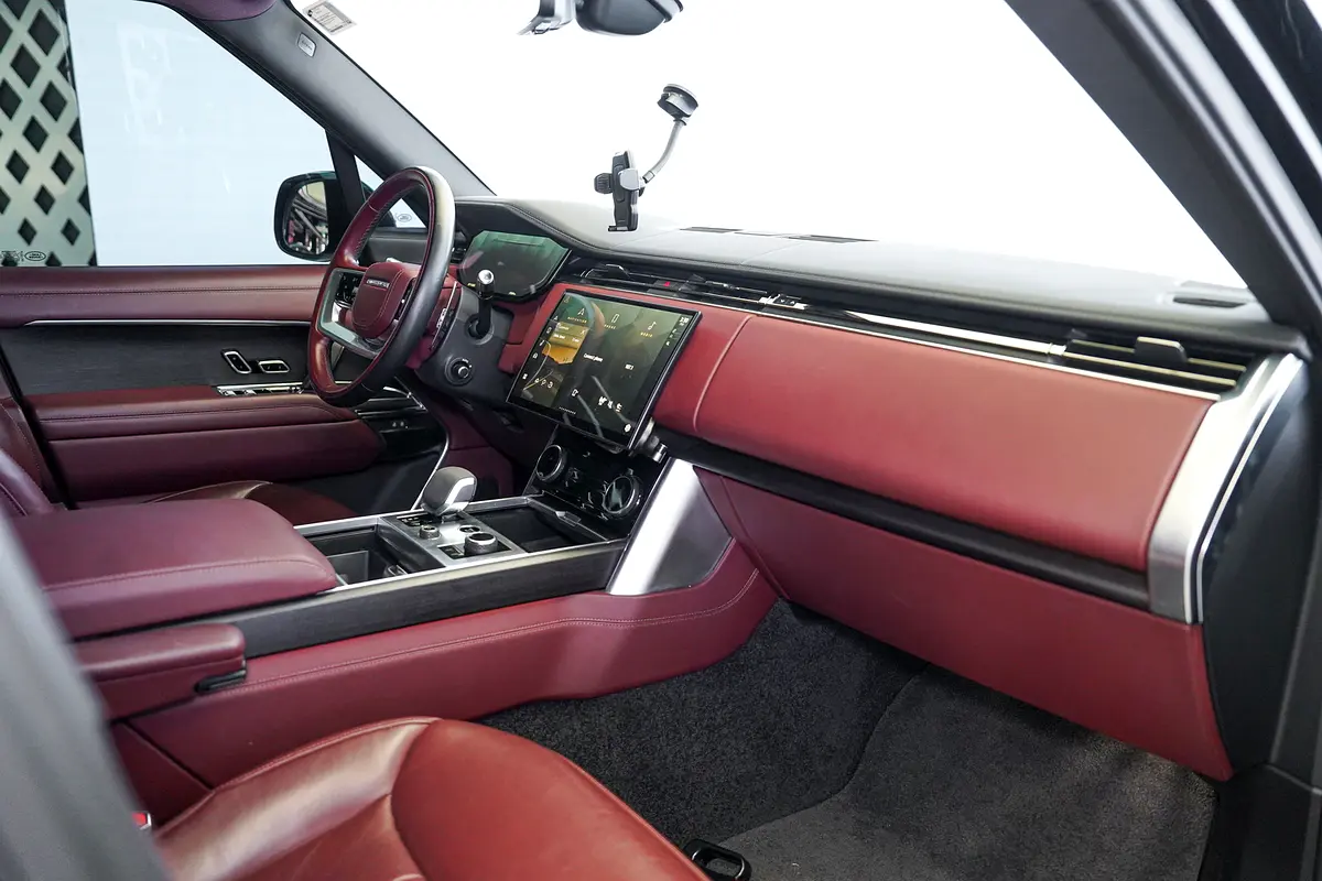 LAND ROVER Range Rover HSE 2022 - photo 9 - Import Émirats | International Cars