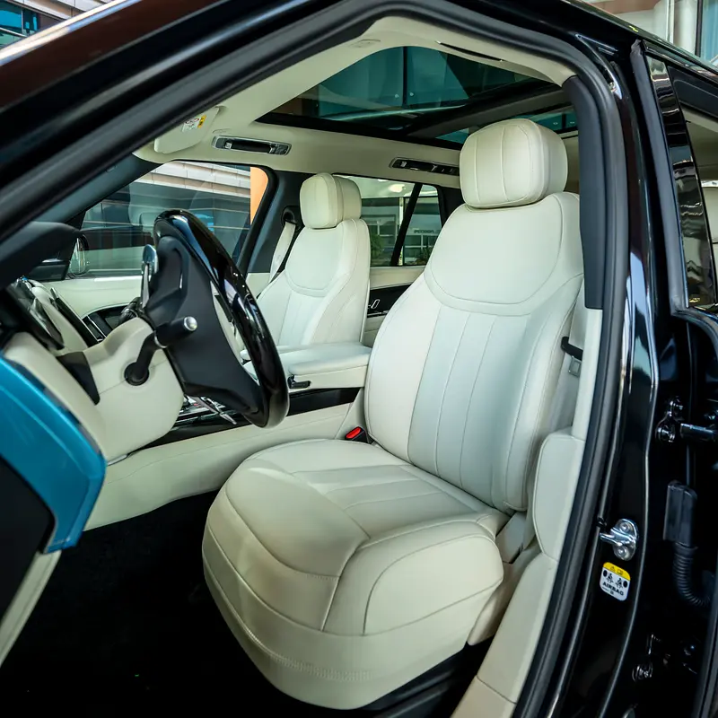 LAND ROVER Range Rover HSE 2025 - photo 7 - Import Émirats | International Cars