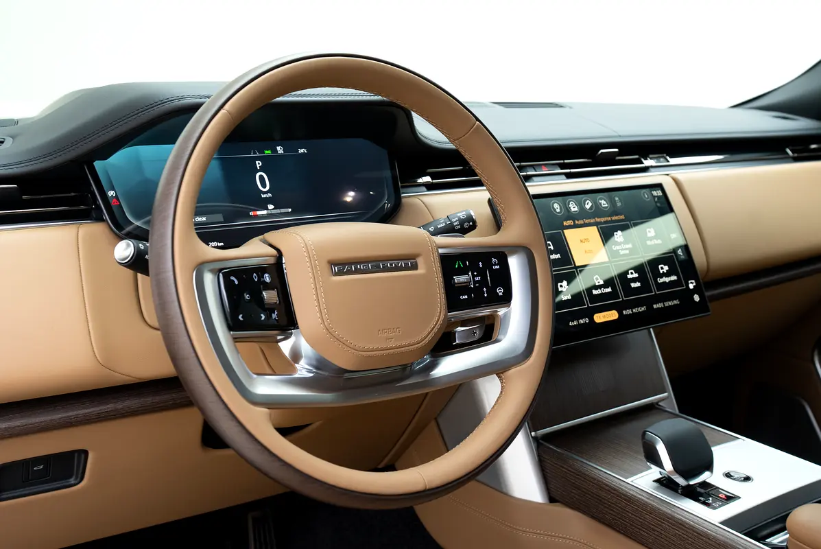 LAND ROVER Range Rover Autobiography 2025 - photo 11 - Import Émirats | International Cars