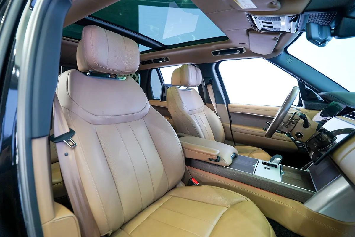 LAND ROVER Range Rover Autobiography 2025 - photo 8 - Import Émirats | International Cars