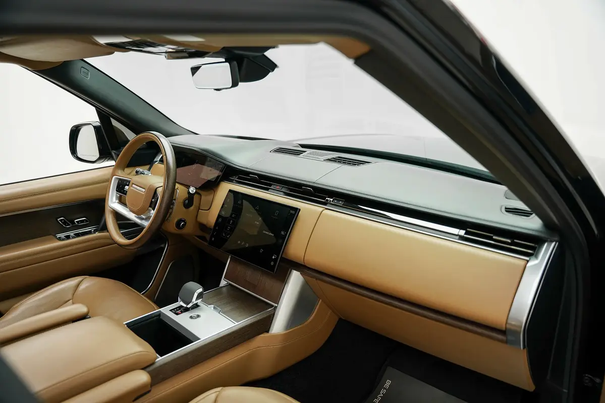 LAND ROVER Range Rover Autobiography 2024 - photo 10 - Import Émirats | International Cars