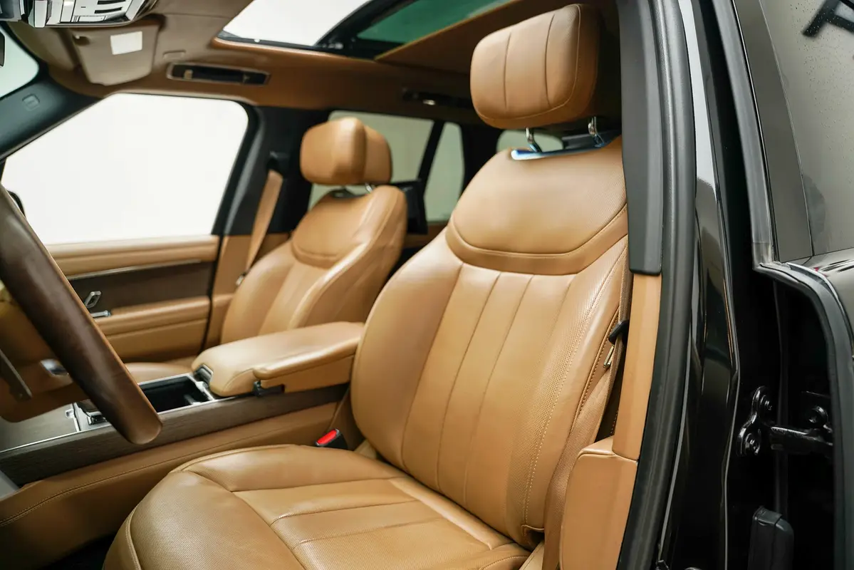 LAND ROVER Range Rover Autobiography 2024 - photo 11 - Import Émirats | International Cars