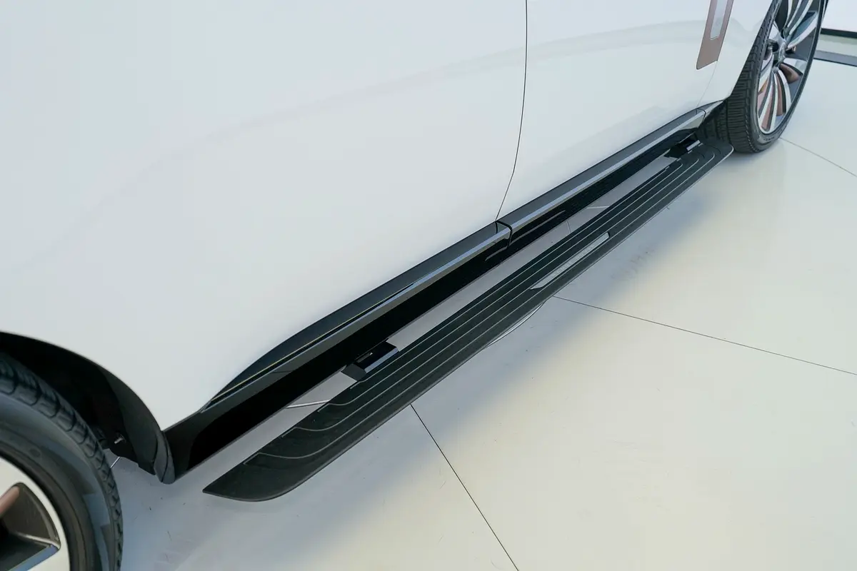 LAND ROVER Range Rover SV Autobiography 2023 - photo 12 - Import Émirats | International Cars