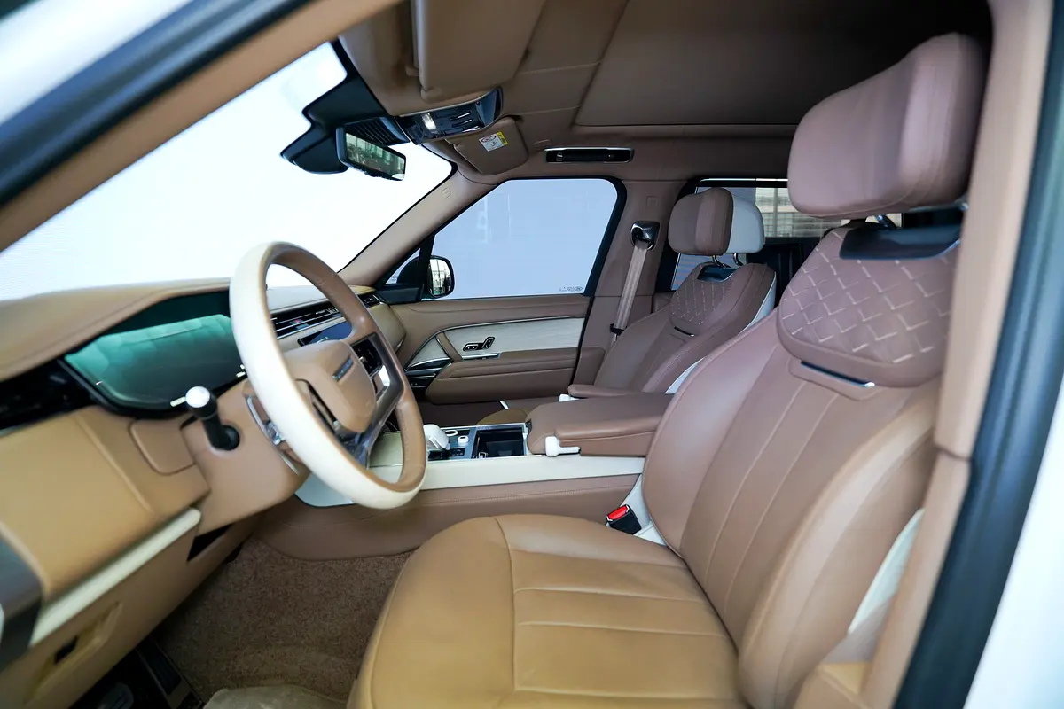 LAND ROVER Range Rover SV Autobiography 2023 - photo 7 - Import Émirats | International Cars