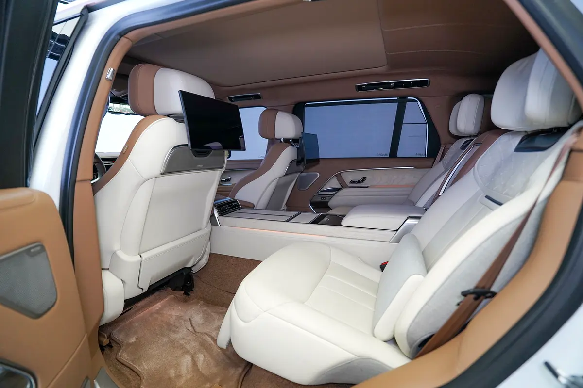 LAND ROVER Range Rover SV Autobiography 2023 - photo 9 - Import Émirats | International Cars