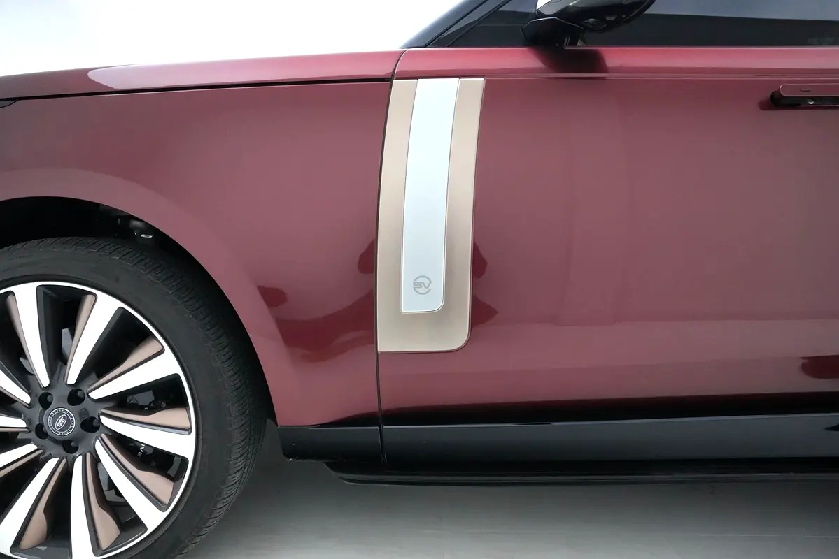 LAND ROVER Range Rover SV Autobiography 2023 - photo 4 - Import Émirats | International Cars