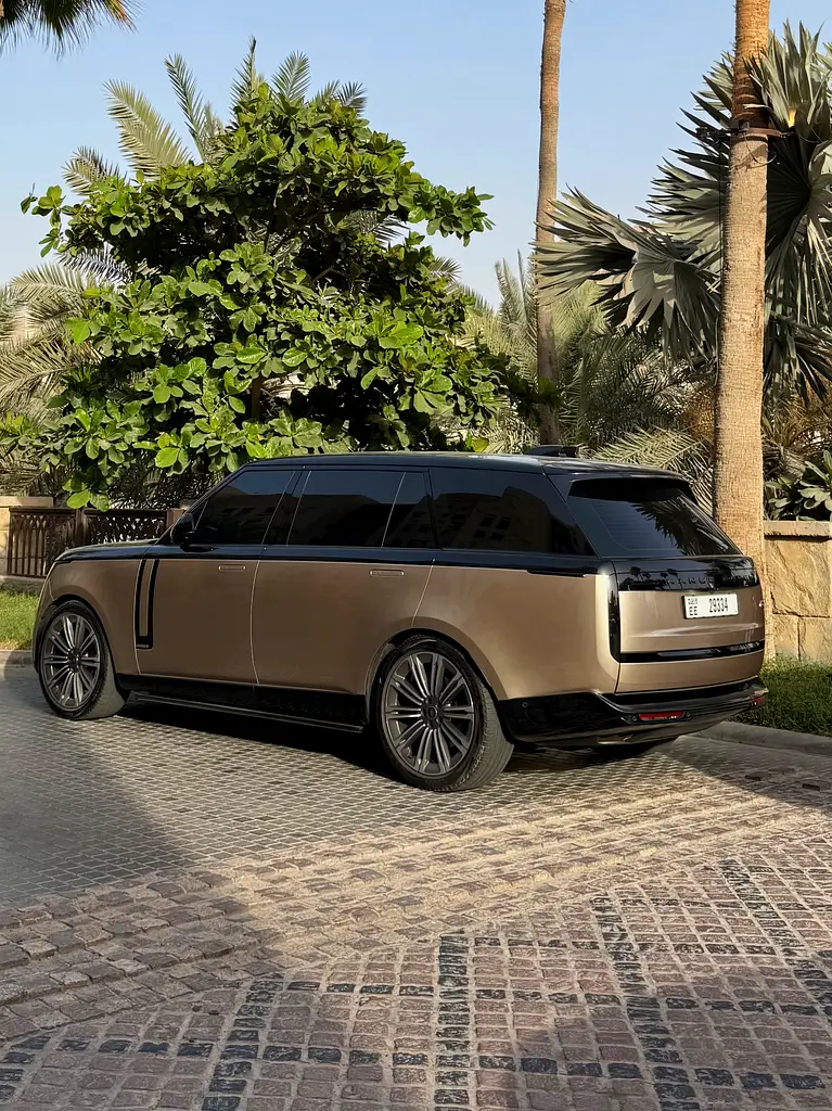 LAND ROVER Range Rover SV P530 LWB 2023