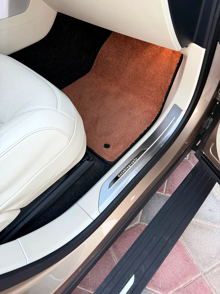 LAND ROVER Range Rover SV P530 LWB 2023 - photo 9 - Import Émirats | International Cars