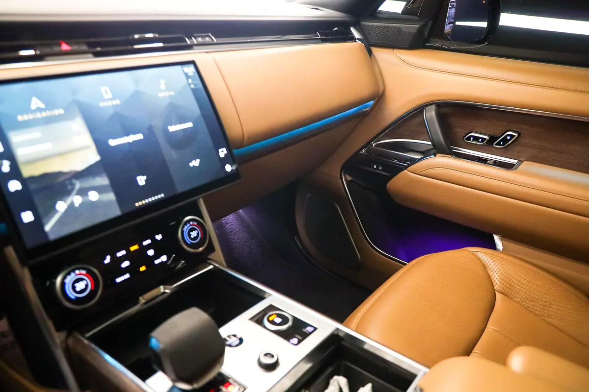 LAND ROVER Range Rover Autobiography 2022 - photo 11 - Import Émirats | International Cars